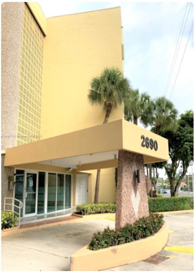 Foto del edificio - 2690 SW 22nd Ave