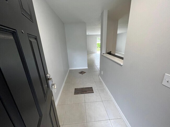 Foto del edificio - 13015 Lexington Summit St