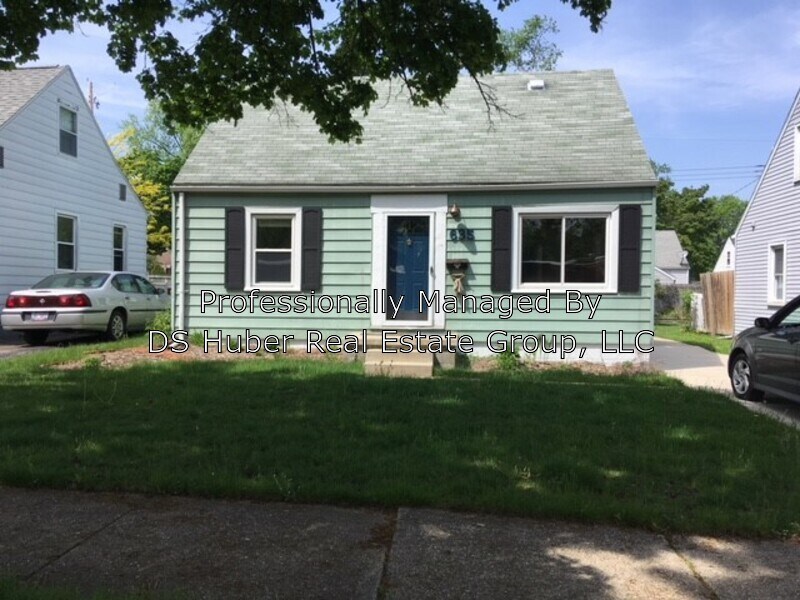Primary Photo - 635 Maplehill Ave