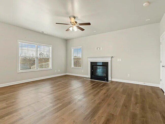 Foto del edificio - Earn Wealth While Leasing - Like a Homeown...