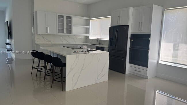 Foto del edificio - 14205 NW 21st St