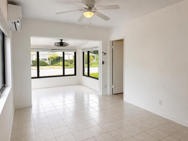 Foto del edificio - 1724 NE 17th St