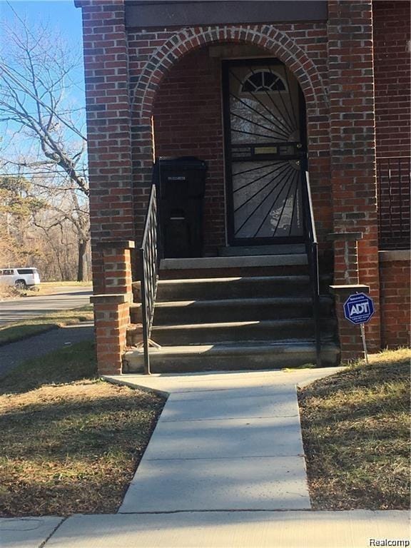 Building Photo - 15518 Snowden St