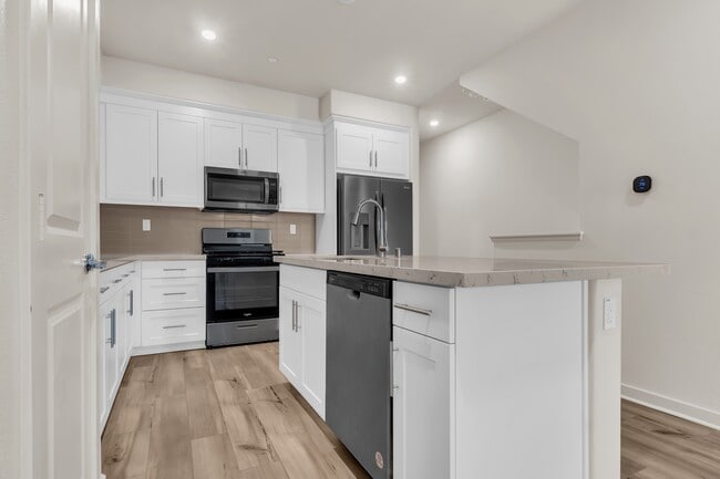 Building Photo - 157 Dove Lndg
