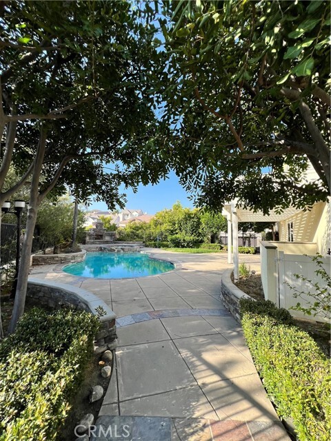 Building Photo - 17528 Cloverdale Way
