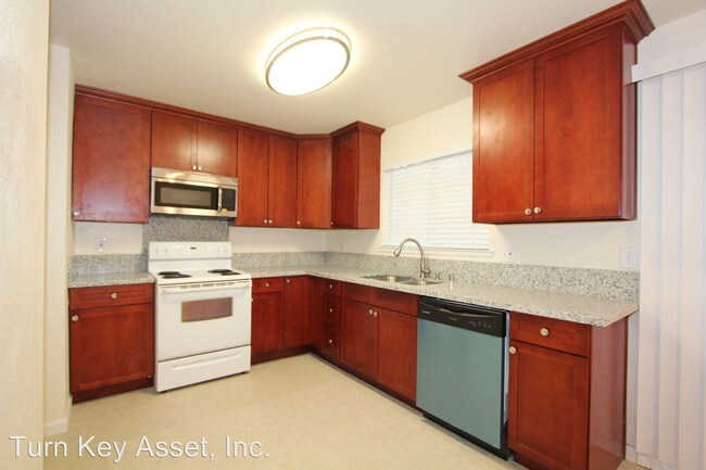 Foto del edificio - 628 E Jackson St