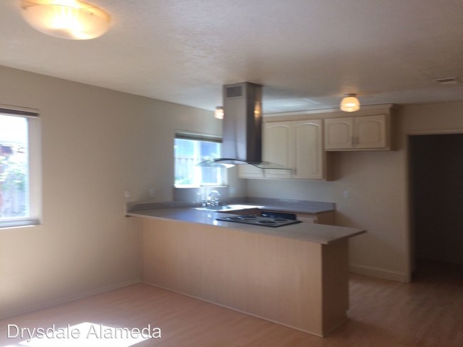 Building Photo - 1213 Coral Reef Pl