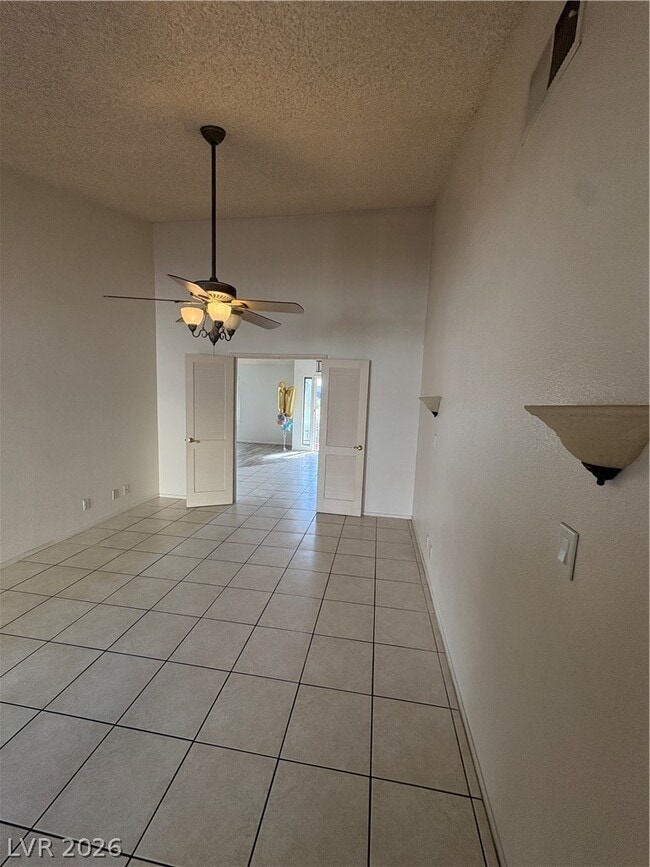 Foto del edificio - 6610 Candleberry Rd