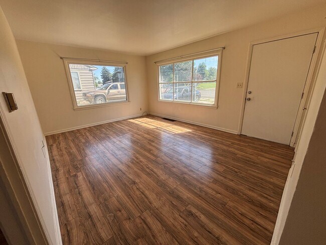 Foto del edificio - 910/914 S King St Duplex