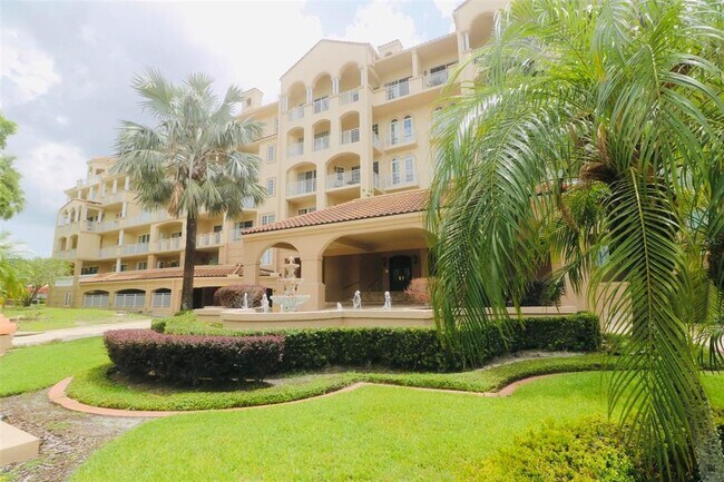 Foto del edificio - 1110 W Ivanhoe Blvd