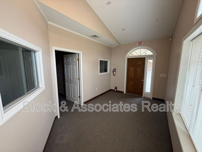 Building Photo - 131 Dublin Square Rd