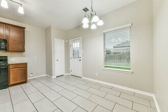 Building Photo - 3107 Braepark Ct