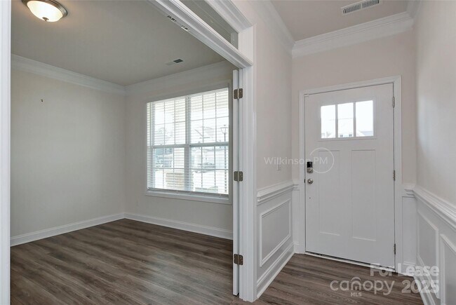 Foto del edificio - 2015 Saddlebred Dr