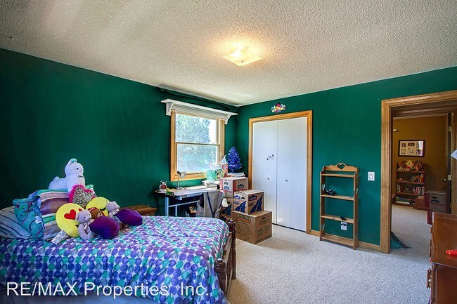 Building Photo - 2389 Langholm Dr