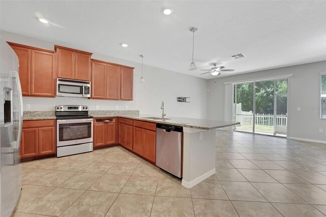 Building Photo - 6477 Sedgeford Dr