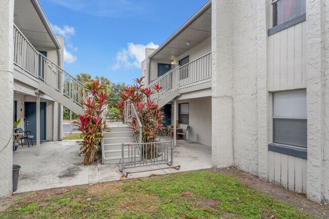 Foto del edificio - MOVE-IN SPECIAL - $500 CREDIT! 1BD/1BA Apartment off Curry Ford in Henley Park Apartments!