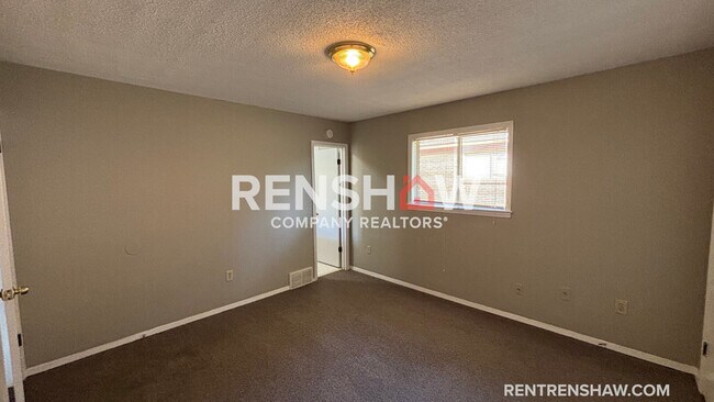 Foto del edificio - 3564 Fox Meadows Rd