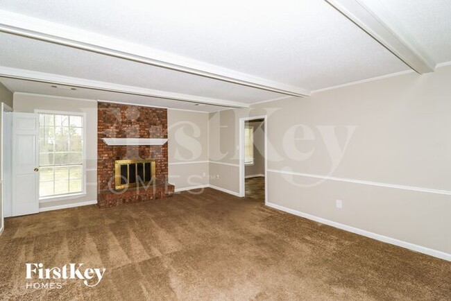 Building Photo - 6783 Seven Valley Dr