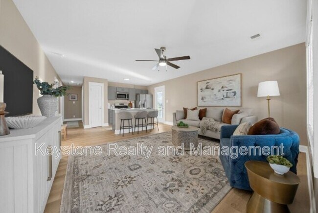 Foto del edificio - 410 Juniper Way