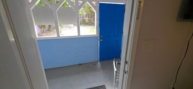 Foto del edificio - 1915 Avenue O 1/2