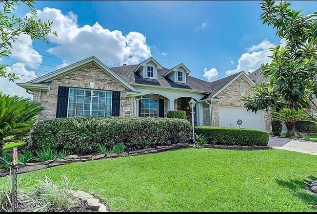 Foto del edificio - 2617 Sunday House Dr