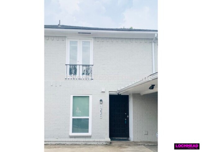 Foto del edificio - ****3 BEDROOM DUPLEX IN DALLAS*****