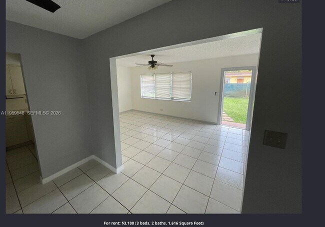 Foto del edificio - 7061 NW 15th St