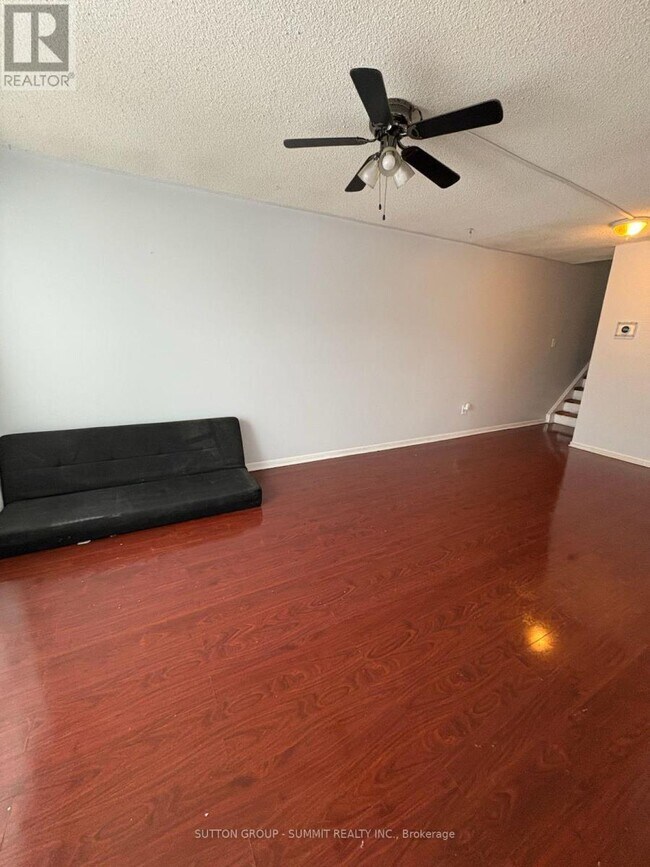 Photo du bâtiment - 7465 Discus Crescent