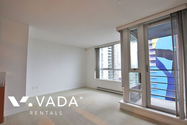 Photo du bâtiment - Azura 1 Bedroom Apartment For Rent 2007-1438 Richards Street Vancouver: VADAPM.com