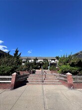 Building Photo - 65 W Broadway Building Photo - 65 W Broadway