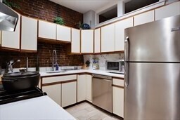 Foto del edificio - 114 Trenton St