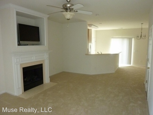 Building Photo - 1228 Liberty Bell Ct