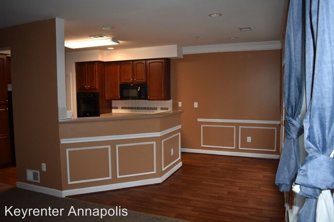 Foto del edificio - 3520 Carriage Walk Ln