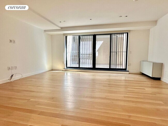 Foto del edificio - 341 W 11th St