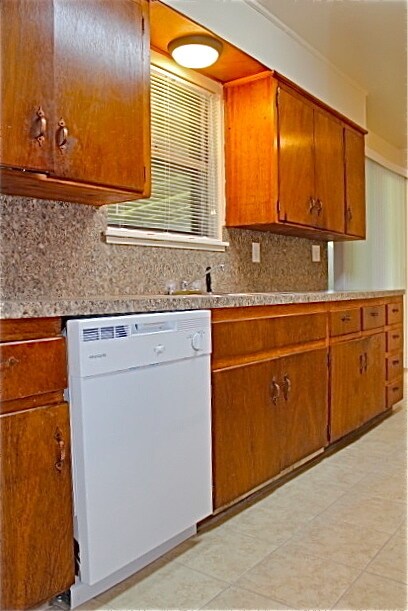 Foto del edificio - Location & Curb Appeal! 3 Bdr, 2 Full Bath...