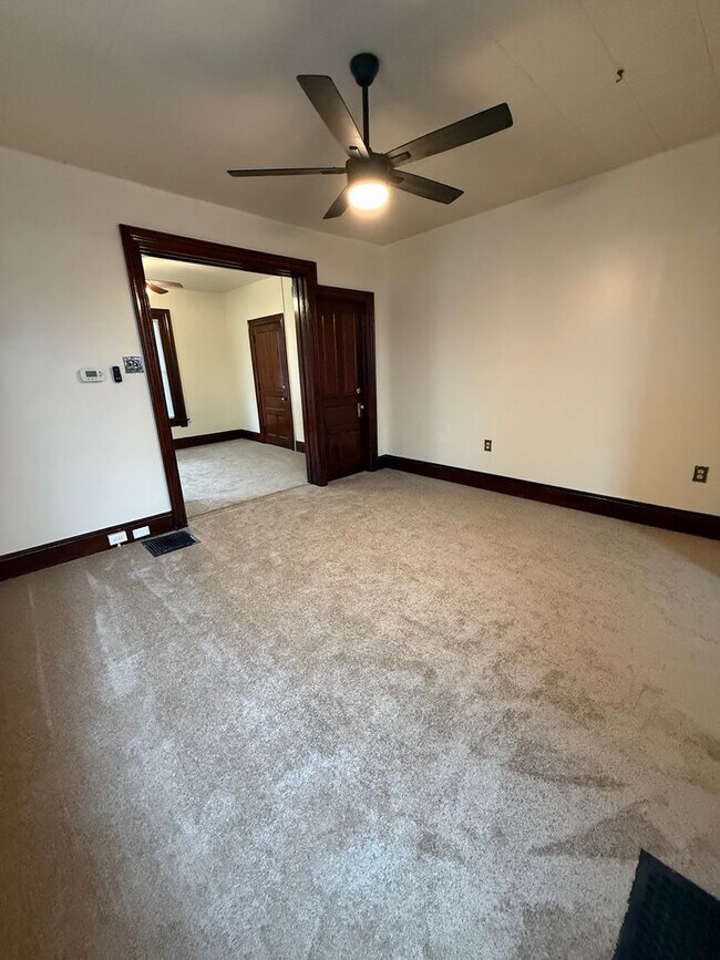 Building Photo - Quakertown Duplex