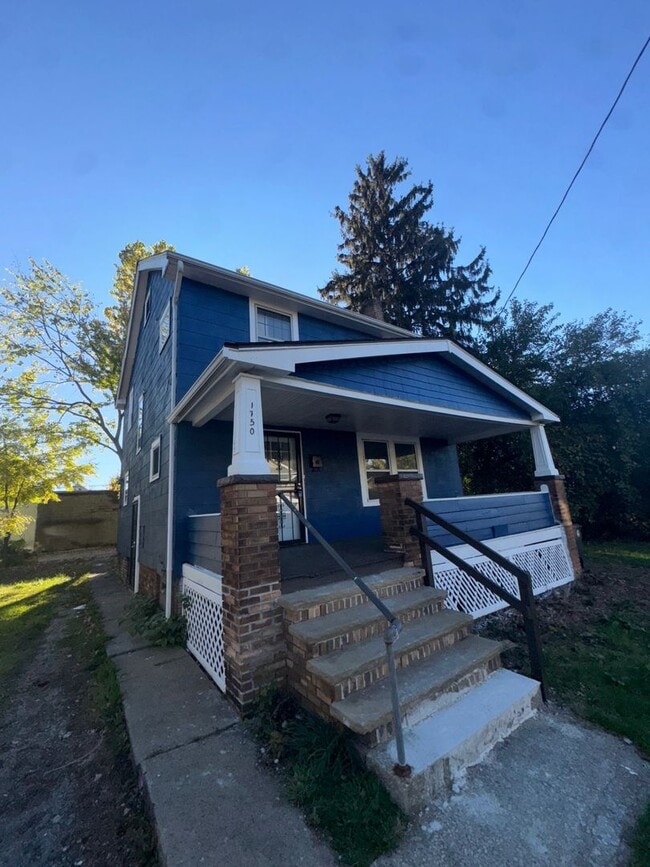 Building Photo - 1750 Urbana Rd