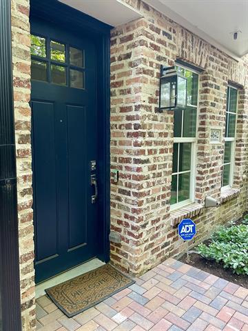 Foto del edificio - 4642 New Water Ln