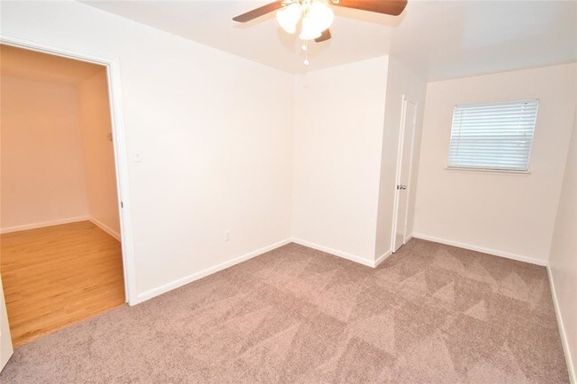 Foto del edificio - 14039 Eagle Pass St