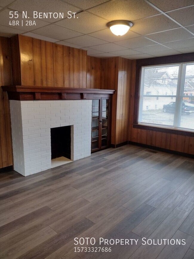 Building Photo - 4BD/2BA Updated Home