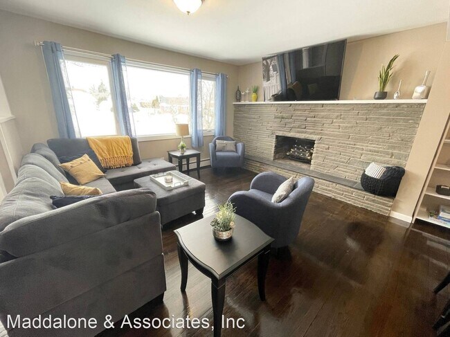 Building Photo - 4 br, 2 bath House - 1171 Sunrise Blvd.