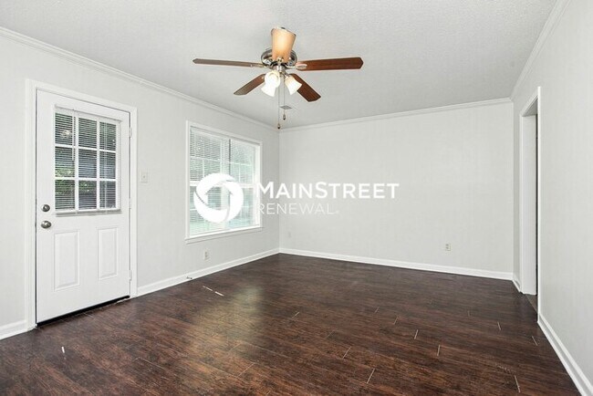 Foto del edificio - 3 Bedroom Pet-Friendly Home in Memphis, TN with Main Street Renewal