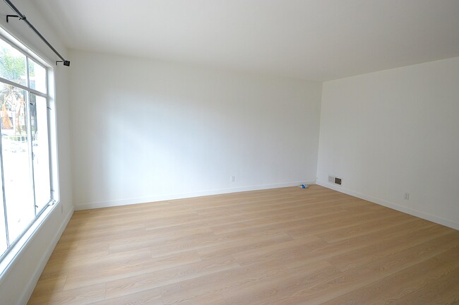 Photo - 22 3rd Pl Townhome