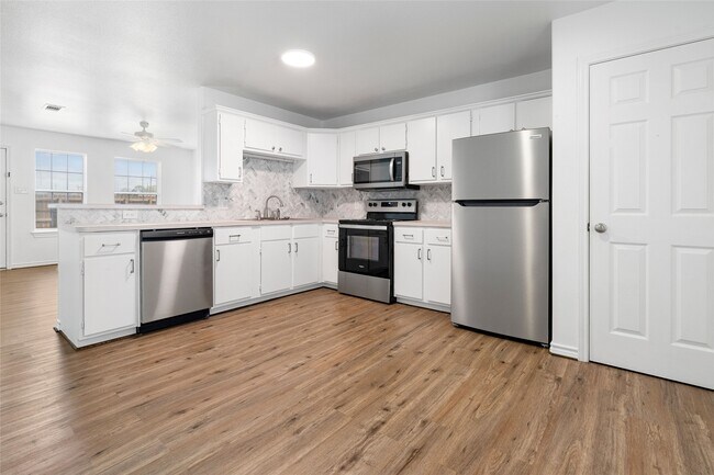 Foto del edificio - 210 Brazos St