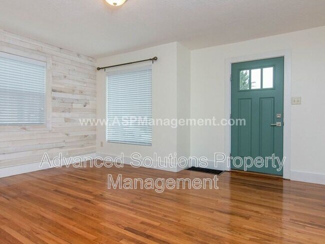 Foto del edificio - 765 Jepson Ave