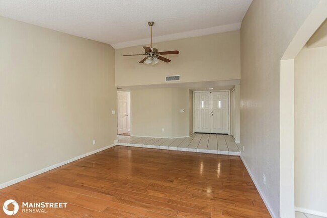 Building Photo - 8164 W McLellan Rd, Glendale, AZ 85303