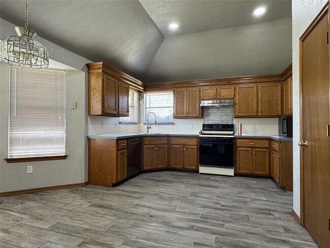 Foto del edificio - 13320 Cayman Ln