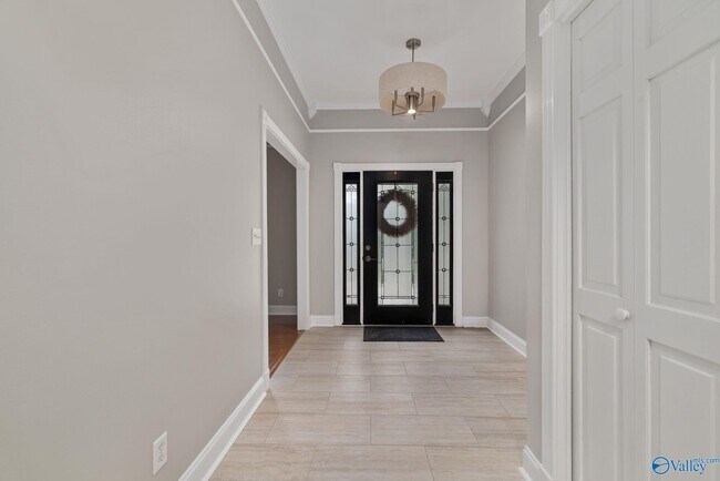 Foto del edificio - 820 Tannahill Dr SE