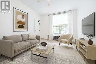 Building Photo - 1 Bellwoods Park