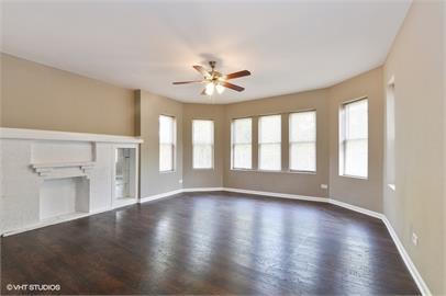 Building Photo - 8418 S Drexel Ave